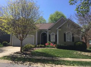 6414 Rosebriar Ln, Charlotte, NC 28277
