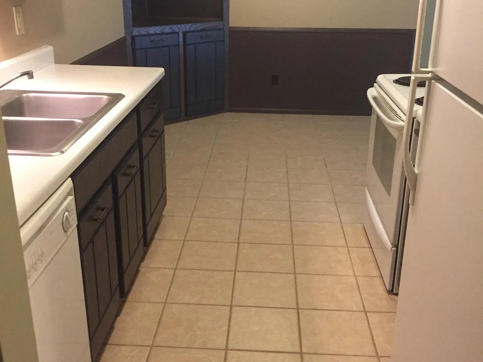 2127 Twin Bluff Rd — Photo 2