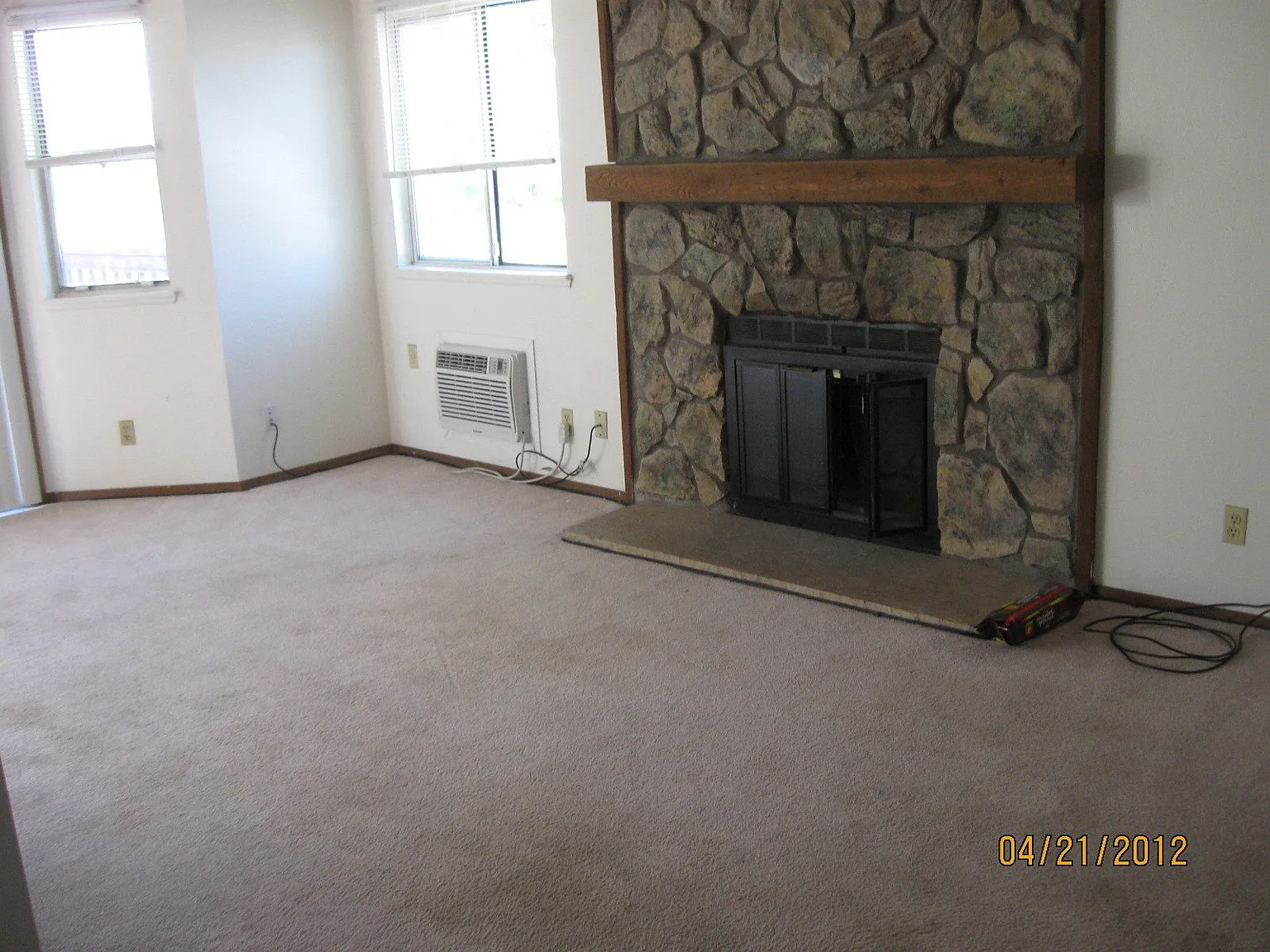 1 bed, 1.0 bath, 800 sqft, $1,250 — Photo 1