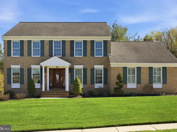 217 Rolling Knoll Dr, Bel Air, MD 21014