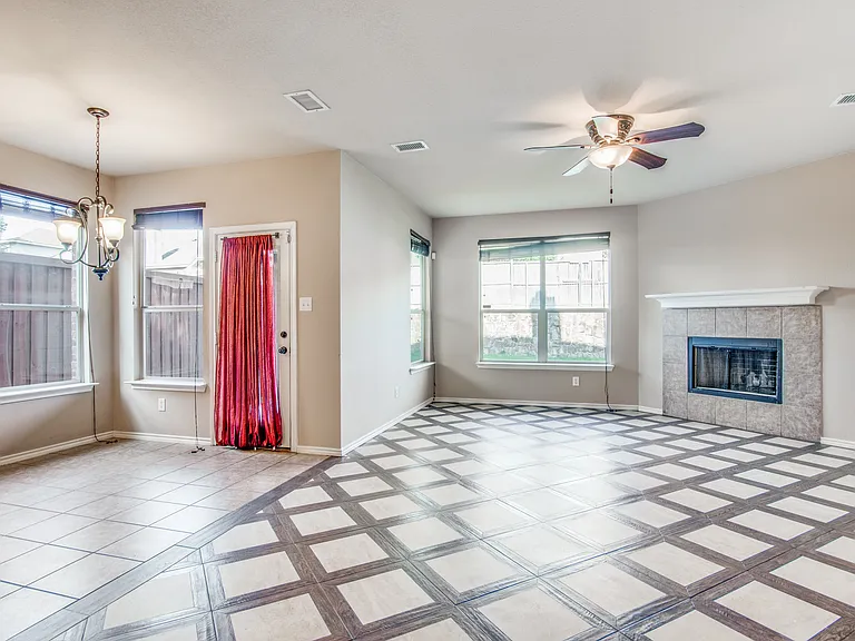 3305 Timber Ridge Trl — Photo 3