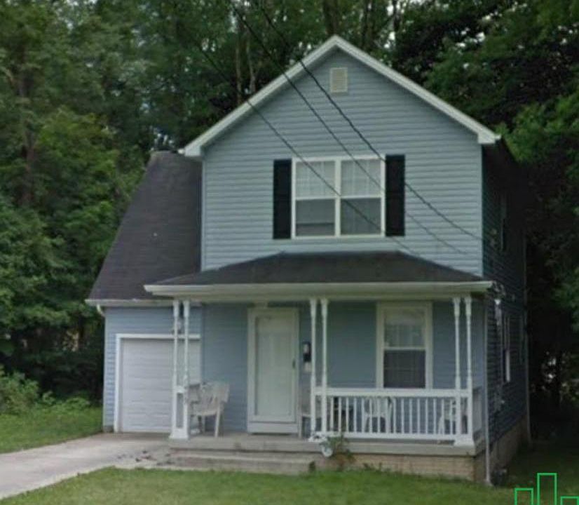 1st image of 1439 Victor Ave