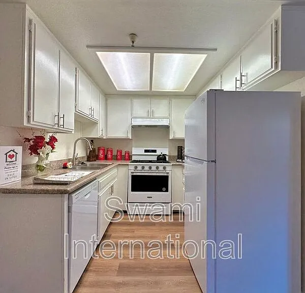14323 Cerise Ave #17 — Photo 5