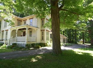 112 E Main St, Le roy, NY 14482