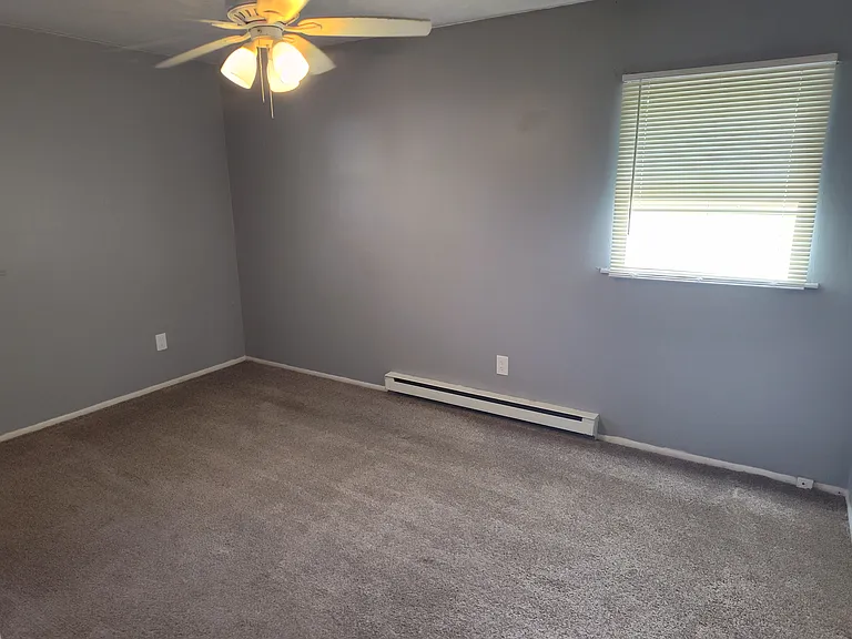 8203 Sara Ln — Photo 10