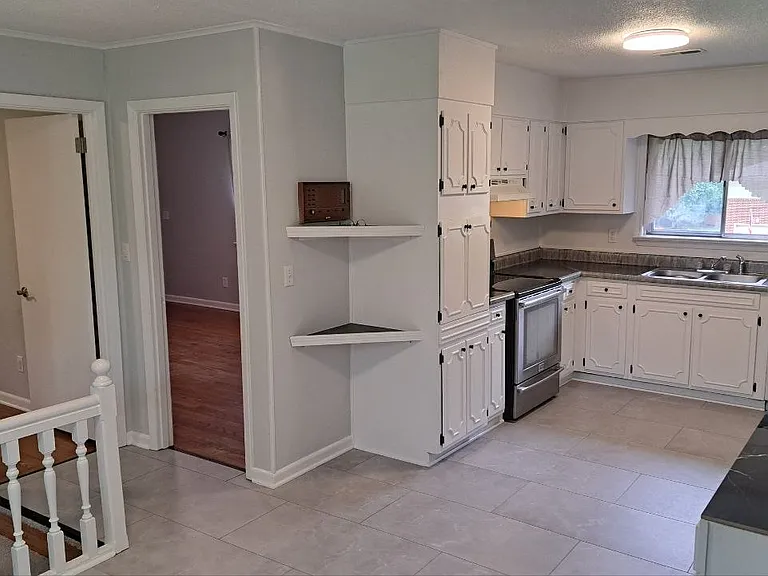 4101 Melinda Dr — Photo 26