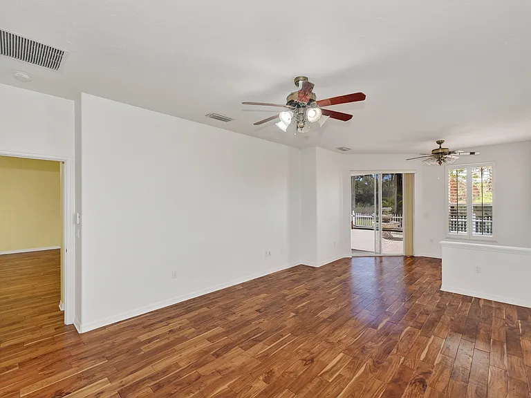 952 Bel Air Star Pkwy — Photo 15