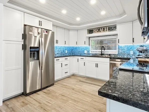 43 Esper Ct, Fort Myers, FL 33912