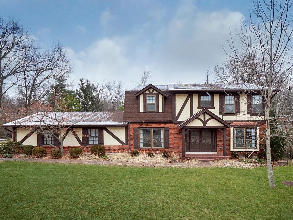 1st image of 729 Chatelet Woods Dr