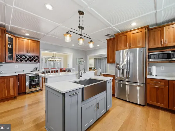 110 Perrys Rd, Grasonville, MD 21638