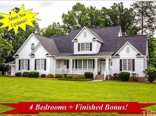 2460 Village Of Wakefield Dr, Zebulon, NC 27597