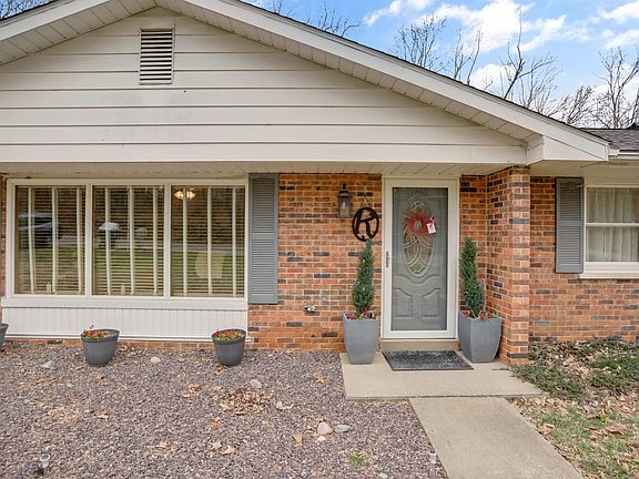 3rd image of 6415 Little Schaefer Rd