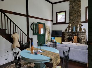 6 Forge Ln, Lakeville, CT 06039