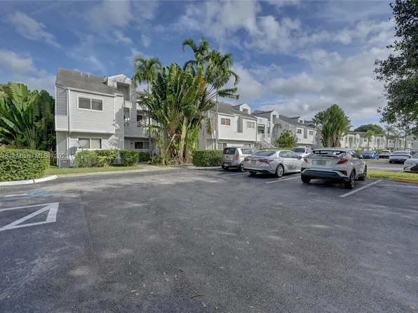 3409 NW 44th St APT 202, Oakland Park, FL 33309
