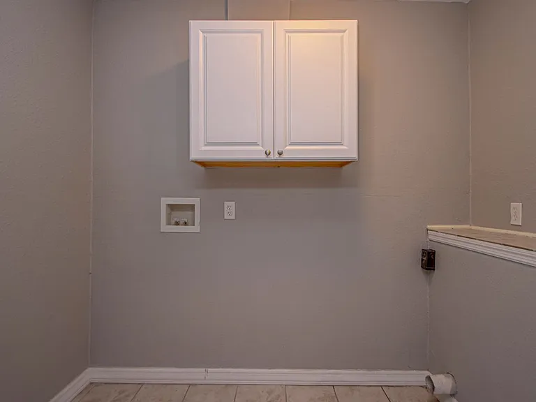 4900 Trinity Dr — Photo 26