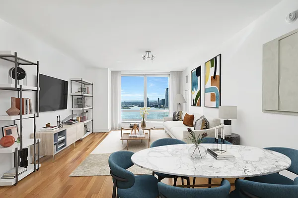 Rented by Compass | media 9