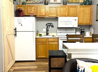 25 Jackson Hole Rd BUILDING R-6-160, Angel Fire, NM 87710