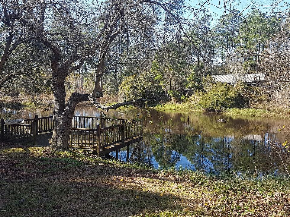2nd image of 6513 Twin Bayou Dr