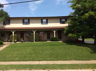 2798 Droste Rd, Saint Charles, MO 63301