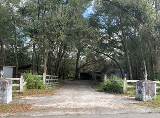 8640 SE 70th Ave, Trenton, FL 32693