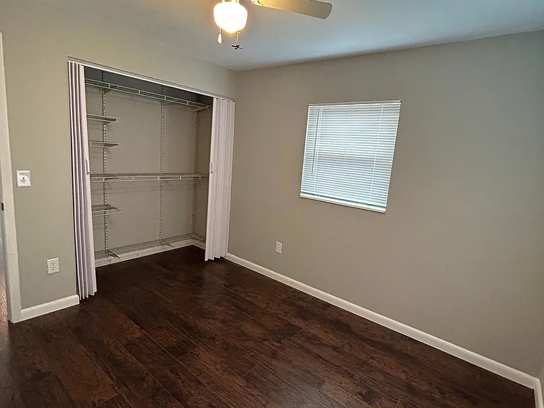 5117 Mustang Way — Photo 6