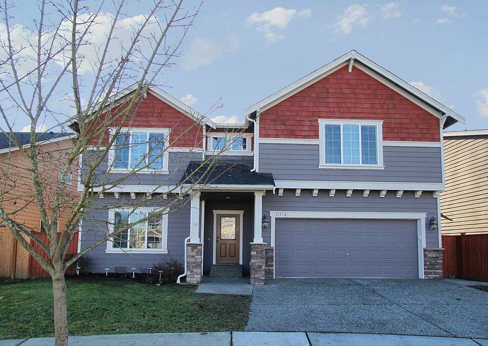 1st image of 11716 1st Pl SE