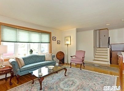 5th image of 71 Felice Cres