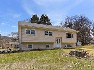 25 Flower Hill Rd, New Milford, CT 06776