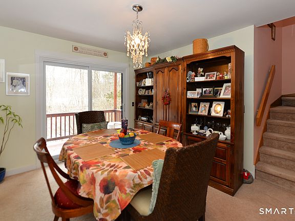 4th image of 41 East Meadow Road