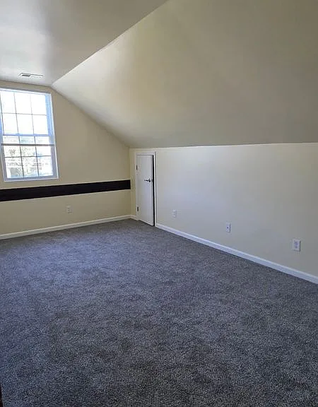 225 Pemberton Rd #2B — Photo 12