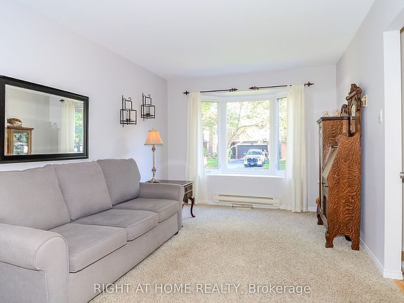 4th image of 70 Kinzie Ln