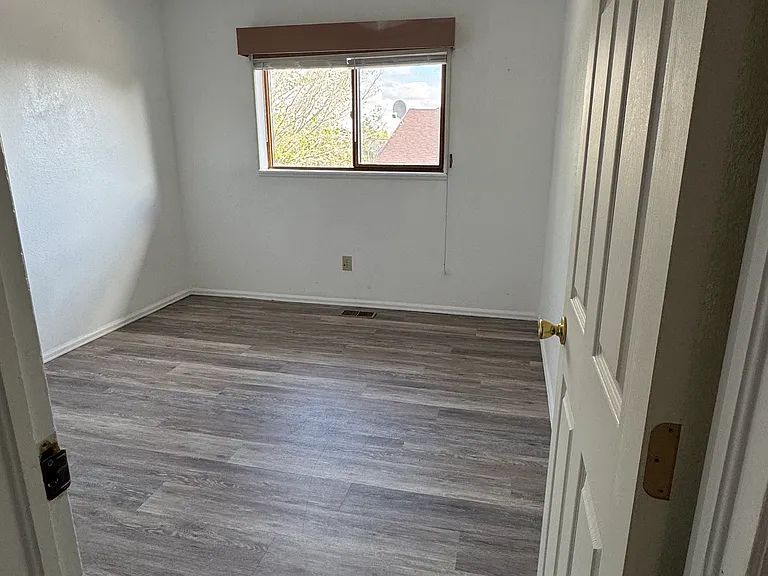 2107 Chautard Dr #D — Photo 12