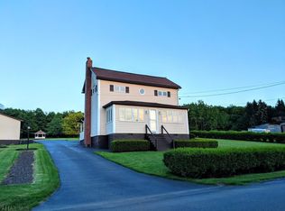 1266 Level Rd, Lilly, PA 15938