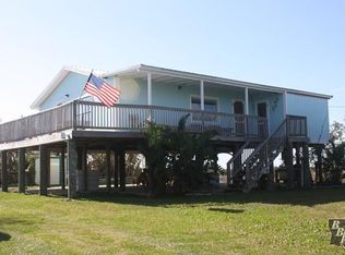 171 Rosethorn Ln, Grand Isle, LA 70358