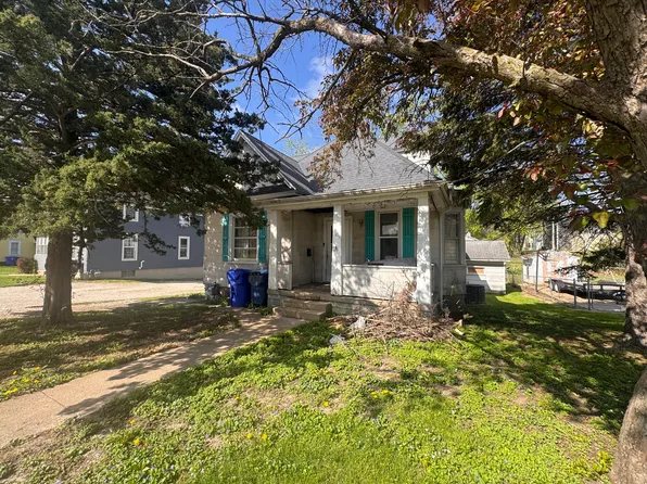 109 S Lakeview Ave, Kewanee, IL 61443