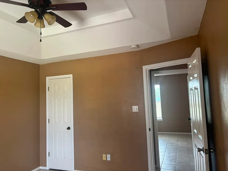 17709 Date Palm Dr — Photo 9