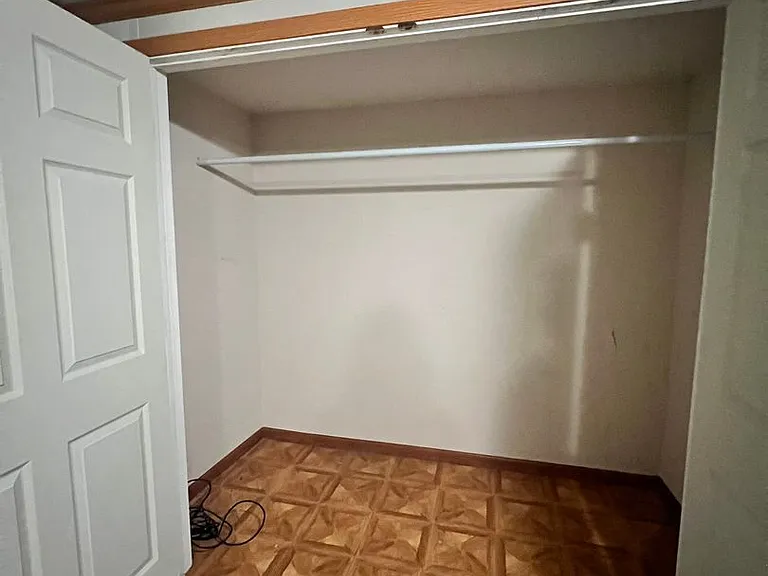 409 Wills Rd — Photo 4