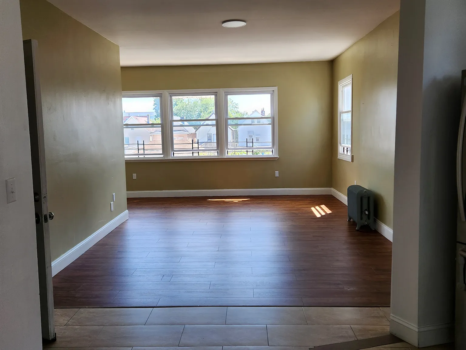 4 bed, $3,500 — Photo 3