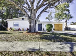 5810 Liverpool Dr, Tampa, FL 33615