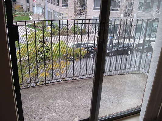 Rented by 18 REALTY | media 59