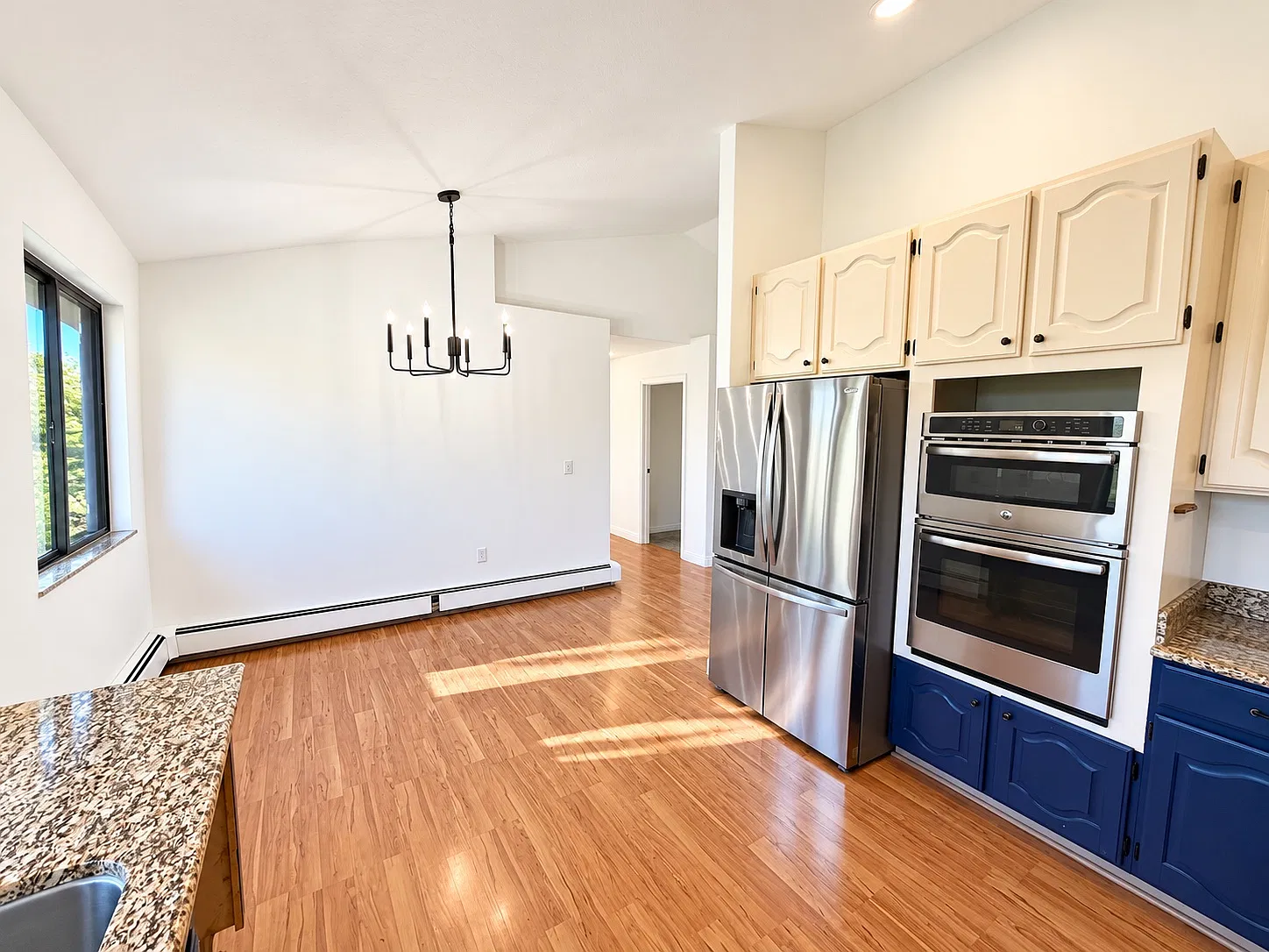 3 bed, 3200 sqft, $6,000 — Photo 4