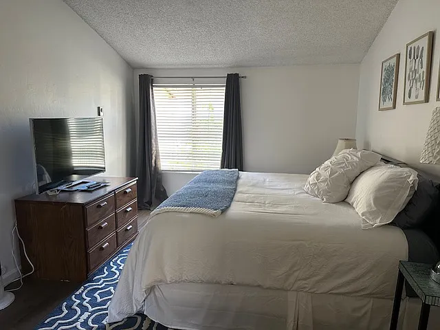 Bedroom - with blackout curtains