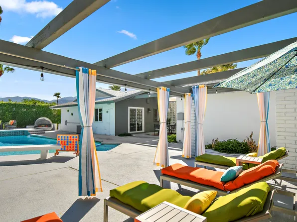 2388 N Avenida Caballeros, Palm Springs, CA 92262