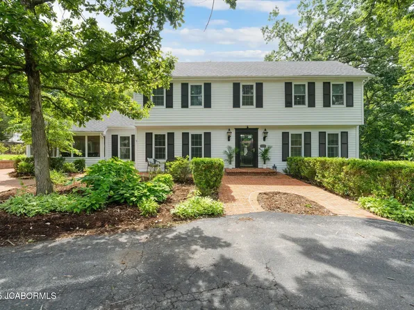 1403 Kingswood Dr, Fulton, MO 65251