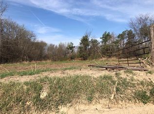 N Raymore St, Excelsior springs, MO 64024