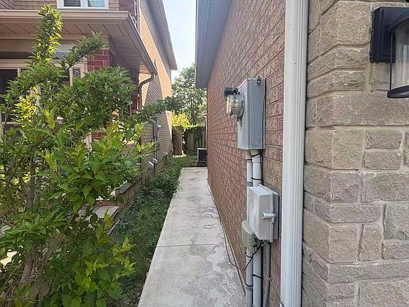 2nd image of 71 Fresno Ct #Basement