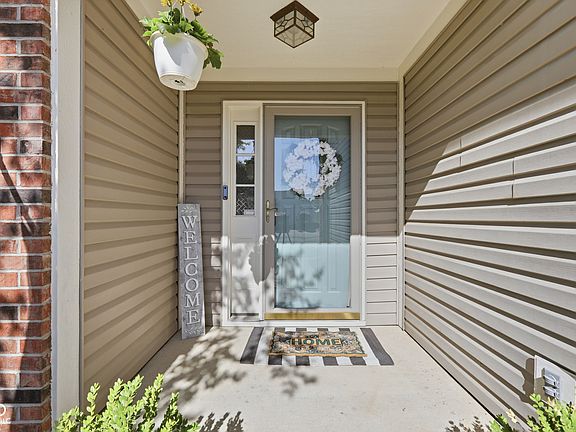 4th image of 2100 Liberty Way Dr