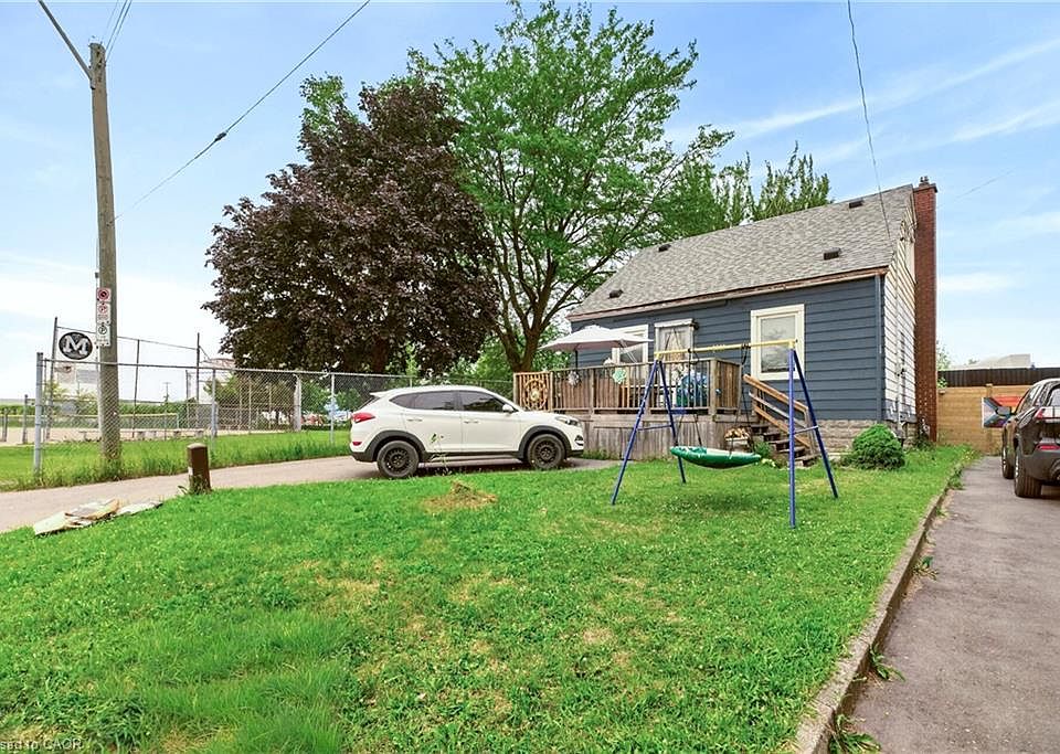 1st image of 1 Mahony Ave