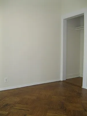 Rented by Tower Brokerage | media 27