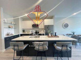 675 Avenue E #504, Bayonne, NJ 07002